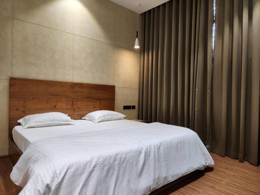 Gulzar 2Bhk Service Apartment, Kannur Esterno foto